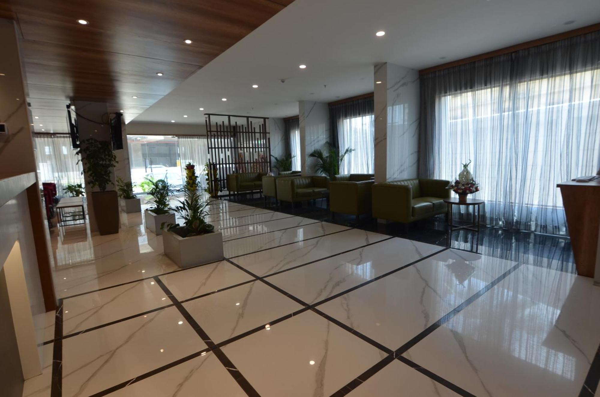 Iva By Skr A Petrichor Hotel Μπανγκαλόρ Εξωτερικό φωτογραφία